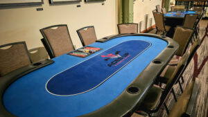 Texas Hold'em Poker Table and chairs
